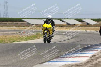 media/Jun-15-2025-Lets Ride (Sun) [[cf46f230ea]]/B Group/1220pm (Wheelie Bump)/